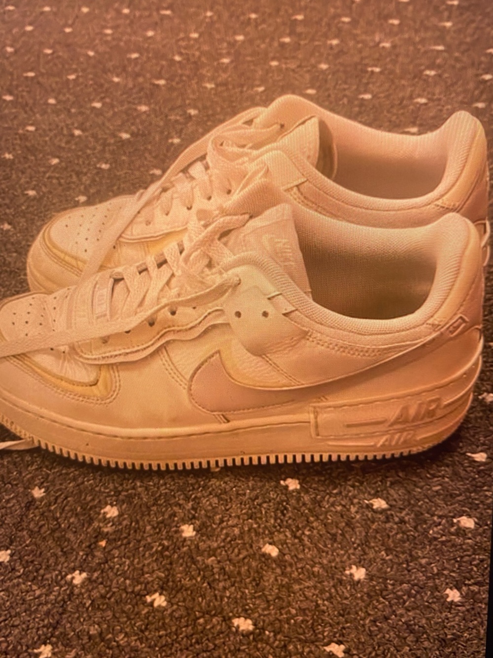Nike Kids Sneakers in Off-White/Cream
